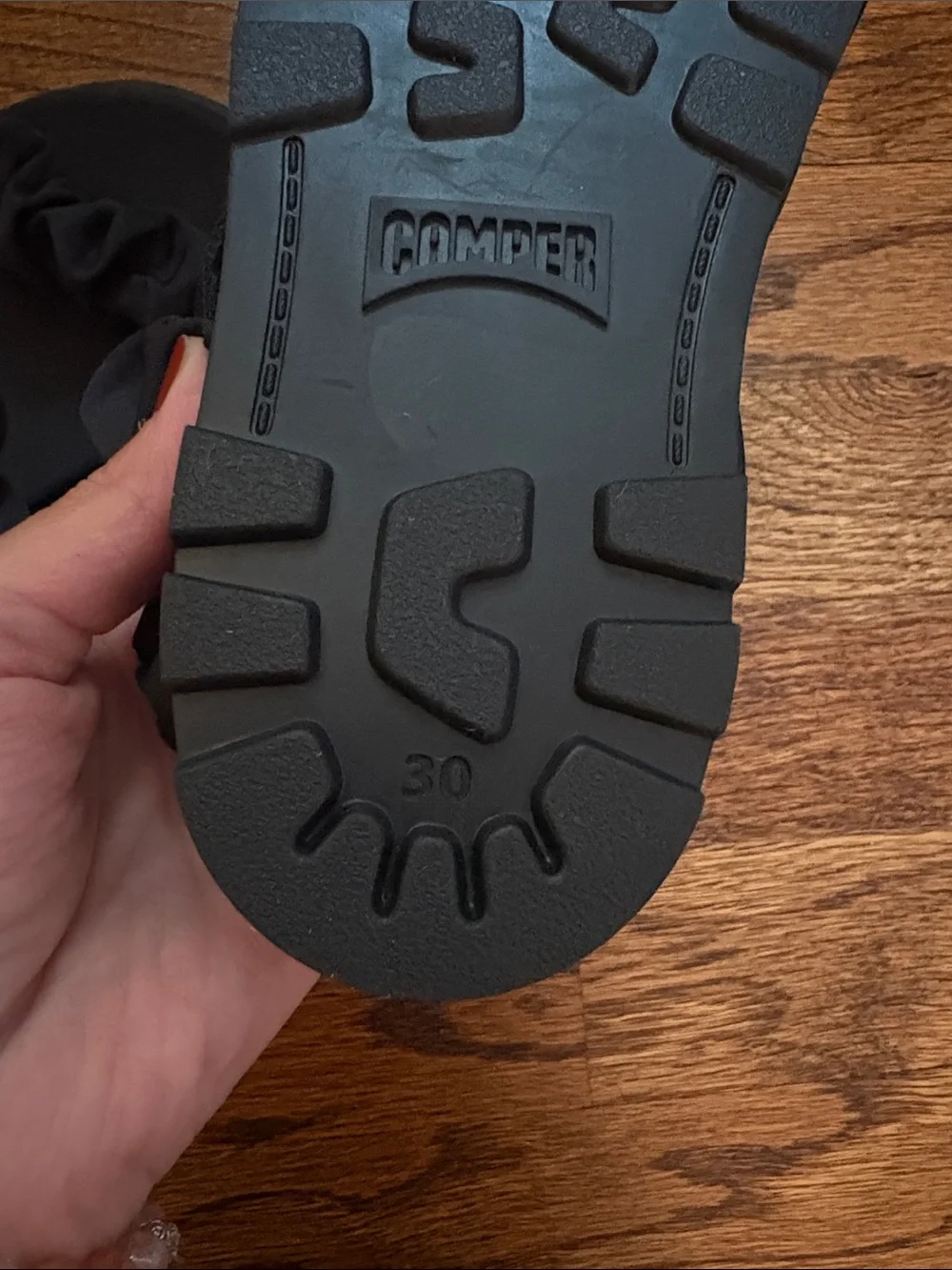 Camper Comfortable Kids Black Scrunch Sandals